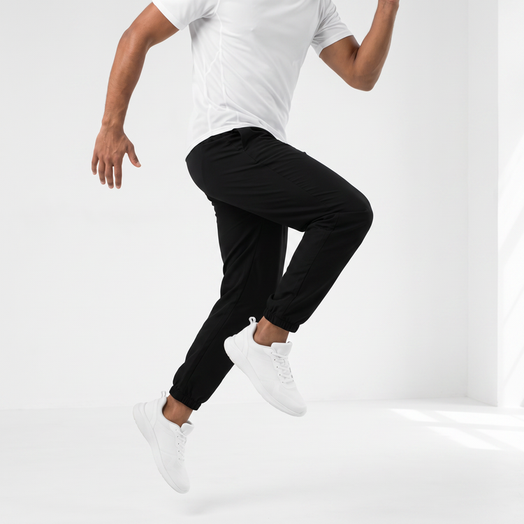 Lifestyle-Bild für Unisex Trainingshose - Wasserabweisend & Atmungsaktiv, XS-3XL