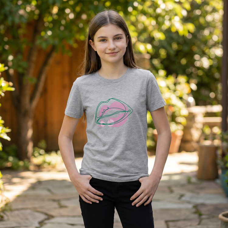 Generated lifestyle image for Rundhalsshirts Kurzarm Grafik Unisex T-Shirt 3-14 Jahre – Stilvoll & Bequem von BUYATHOME24®