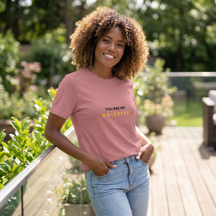 Damen Grafik T-Shirt aus 100% Baumwolle mit Rundhals, bequemes Damen T-Shirt in den Größen S-3XL, von BUYATHOME24