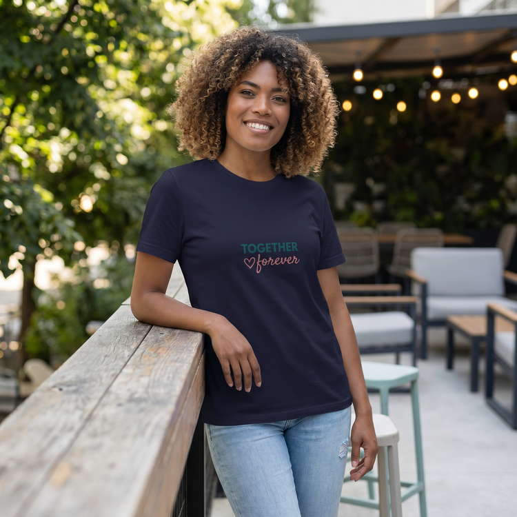 Grafik Damen T-Shirt aus Baumwolle, Verlobung Rundhals, in S-3XL, bequem und modisch, von BUYATHOME24