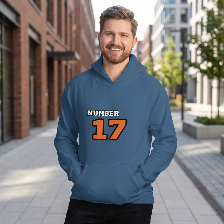 Grafik Unisex Hoodie mit Nummer 17, Baumwolle, bequem, in S-5XL, für Herren und Damen, von BUYATHOME24