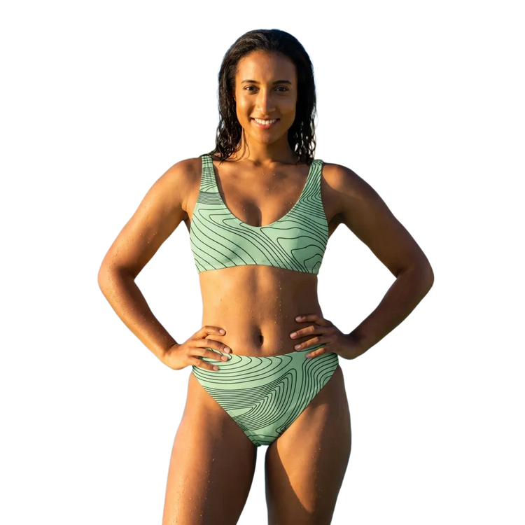 Damen Bikini Set von BUYATHOME24, schnelltrocknend, in XS bis 3XL, mit personalisierbarem Design, sichtbares Bikini-Oberteil und -Höschen