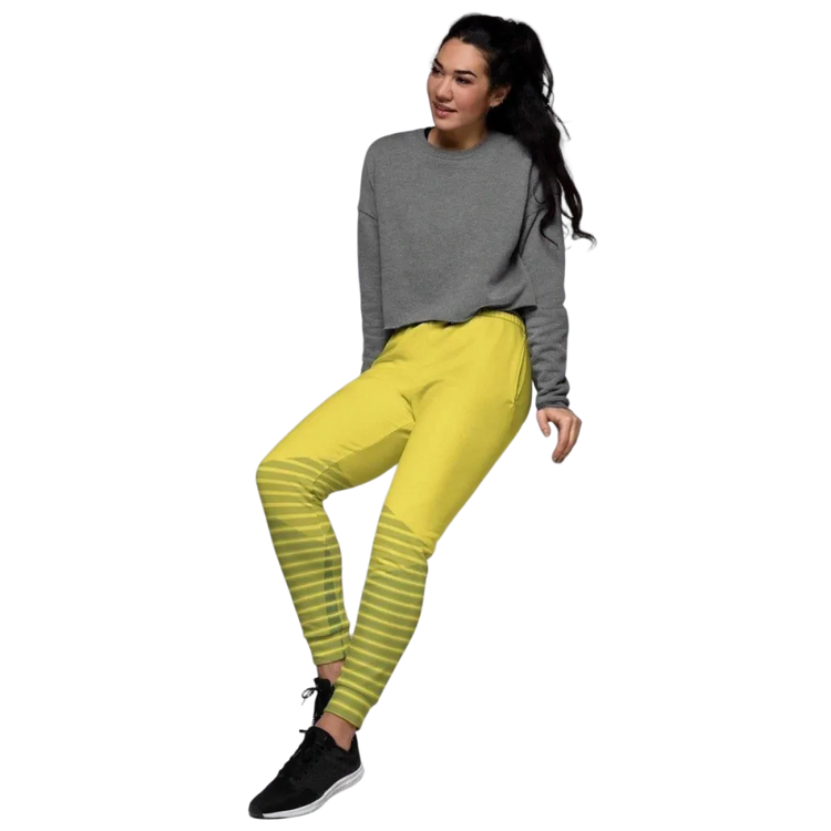 Damen Jogginghose mit Fleece-Futter und Taschen von BUYATHOME24, in XS bis 3XL, bequeme Sports- und Freizeit-Hose.