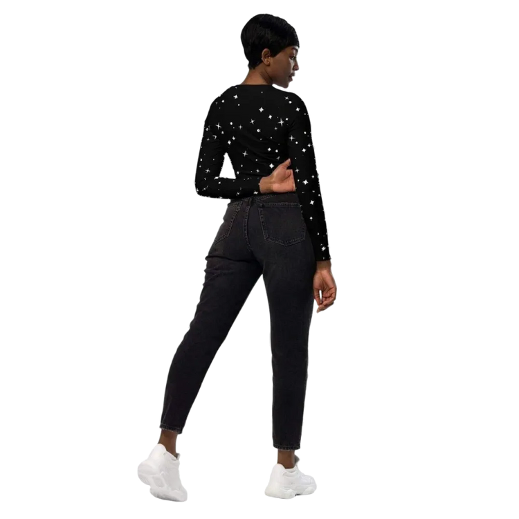 Damen Langarm Crop Top von BUYATHOME24, bauchfrei mit Raglan-Ärmeln, in 2XS bis 6XL, modische Textildruck-Details