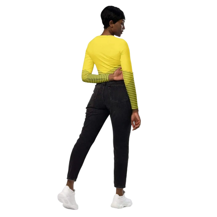 Damen Langarm Crop Top von BUYATHOME24, tailliert, in 2XS-6XL mit Textildruck, bequemes Trainingstop für Damen.