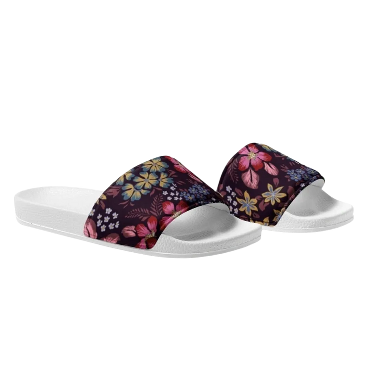 Damenschuhe Badeschlappen aus Kunstleder mit PU-Sohle, Größe 36-44, bequeme und stilvolle Badeschuhe von BUYATHOME24
