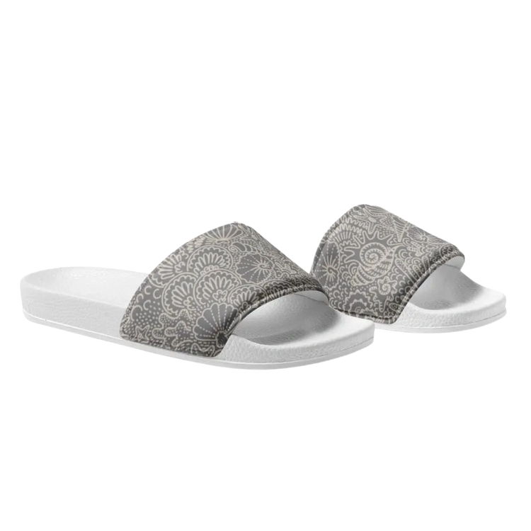 Badeschuhe Damen und Mädchen Badeschlappen aus Kunstleder in Größe 36-44, mit Druckmuster, von BUYATHOME24