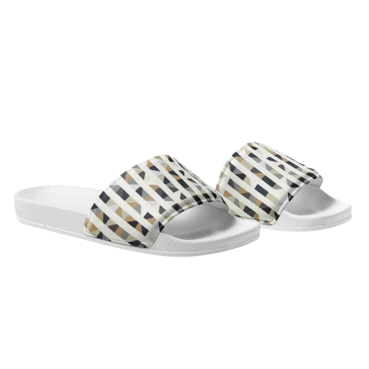 Gepolsterte Damen- und Mädchenslippers in Größe 36-44 von BUYATHOME24, aus Kunstleder mit Druckmuster, bequemes Badelatschen-Design