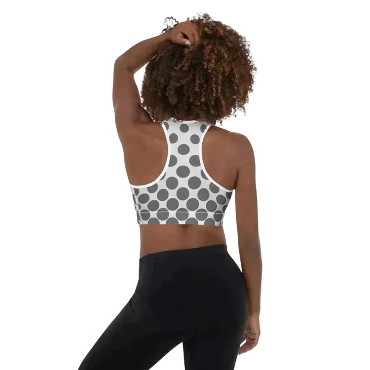 Damen Sport-BH von BUYATHOME24, personalisierbar, mit Vier-Wege-Stretch, in XS bis 2XL, zeigt den elastischen, bequemen Stoff