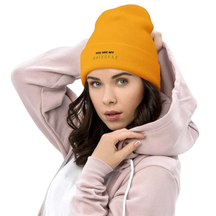 Unisex Wintermütze Beanie aus Acryl, bestickt in Gold, für Damen und Herren, mit 44-47 cm Umfang, von BUYATHOME24.