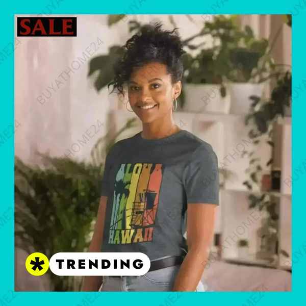 Damen T-Shirt kurzarm in verschiedenen Größen bei buyathome24 Textildruck BUYATHOME24, T-Shirts BUYATHOME24, Hoodies BUYATHOME24, Hosen BUYATHOME24, Jacken BUYATHOME24, Schuhe BUYATHOME24