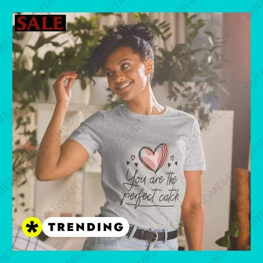 Rundhalsshirt Kurzarm Grafik Damen T-Shirt S-3XL – Stil trifft Komfort von BUYATHOME24® BUYATHOME24®