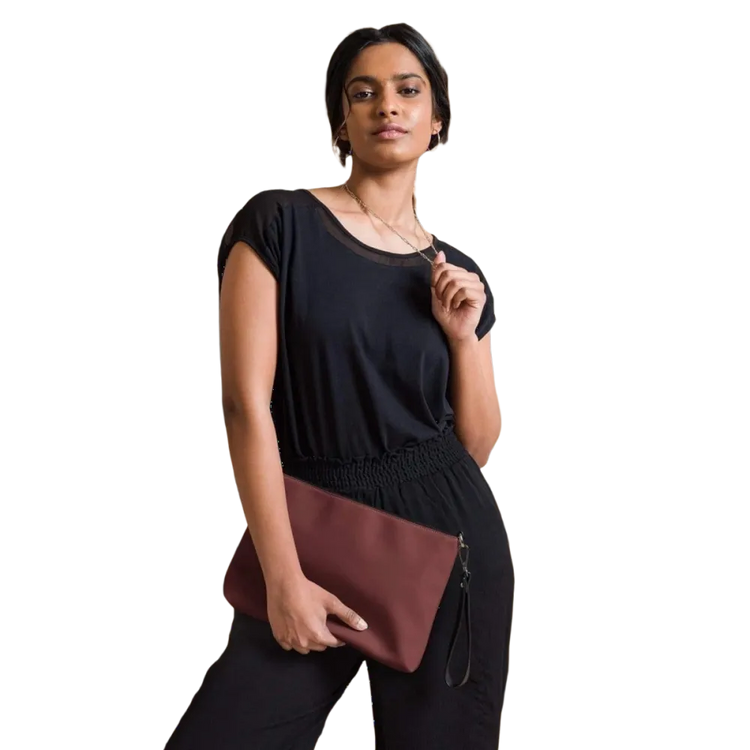 Damen Umhängetasche aus Kunstleder mit Schulterriemen, 27x20cm, weiße Tasche von BUYATHOME24, elegante und praktische Handtasche