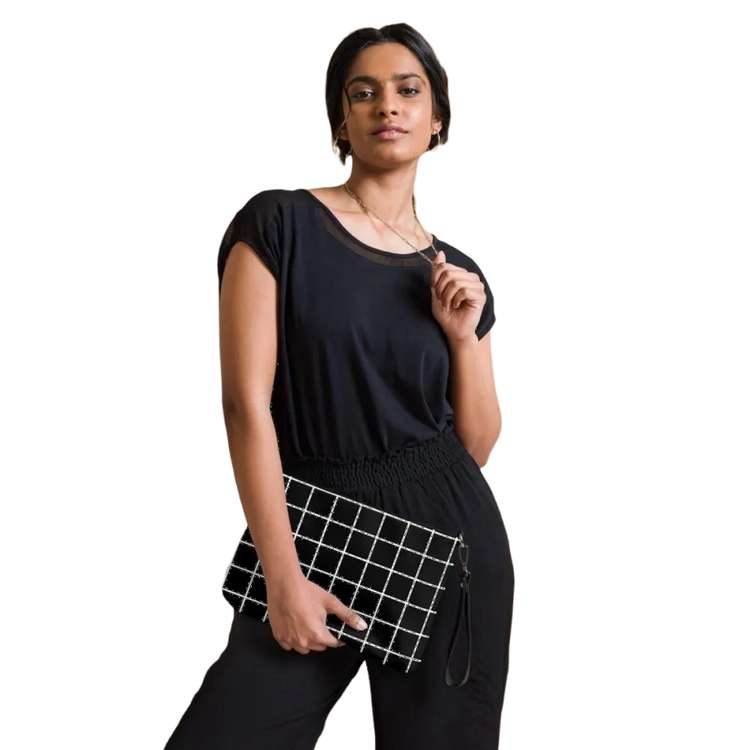 Damen Kunstleder Handtasche von BUYATHOME24, weiße Schultertasche, 27x20x3 cm, elegante Umhängetasche aus Kunstleder