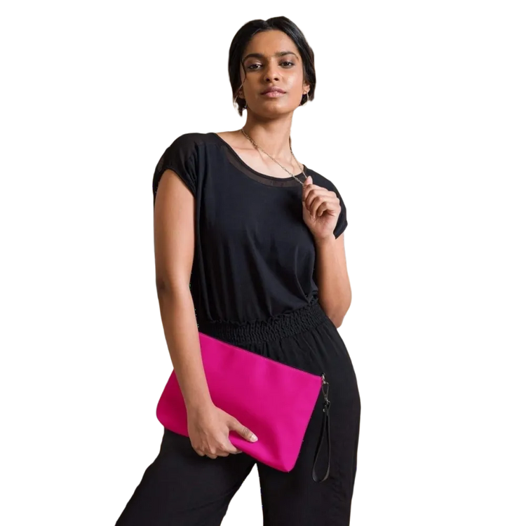 Damen Umhängetasche aus Kunstleder, 27x20x3 cm, in Weiß mit Druck, personalisierbar, von BUYATHOME24.