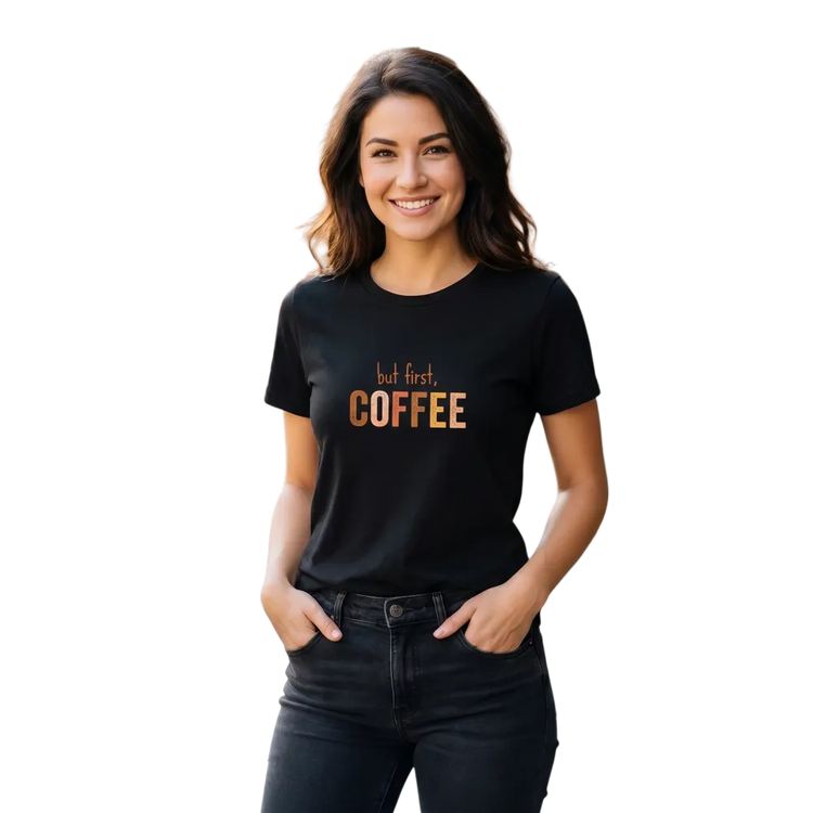 Grafik Damen T-Shirt mit Rundhalsausschnitt in verschiedenen Größen, weißes Shirt mit grafischem Design, von BUYATHOME24