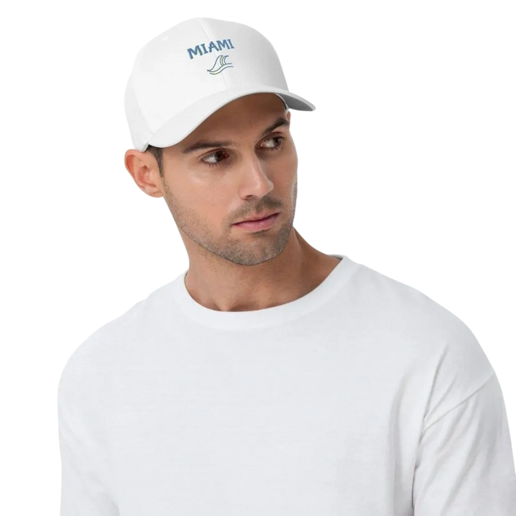 Unisex Baseball Cap von BUYATHOME24, atmungsaktiv mit Stretch-Bund, gestickt, in Weiß, für Kopfumfang 54-60 cm