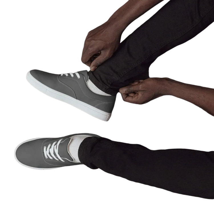 Herren und Jungen Canvas Schuhe mit EVA-Sohle in Größe 37-46, bequeme Sportschuhe von BUYATHOME24