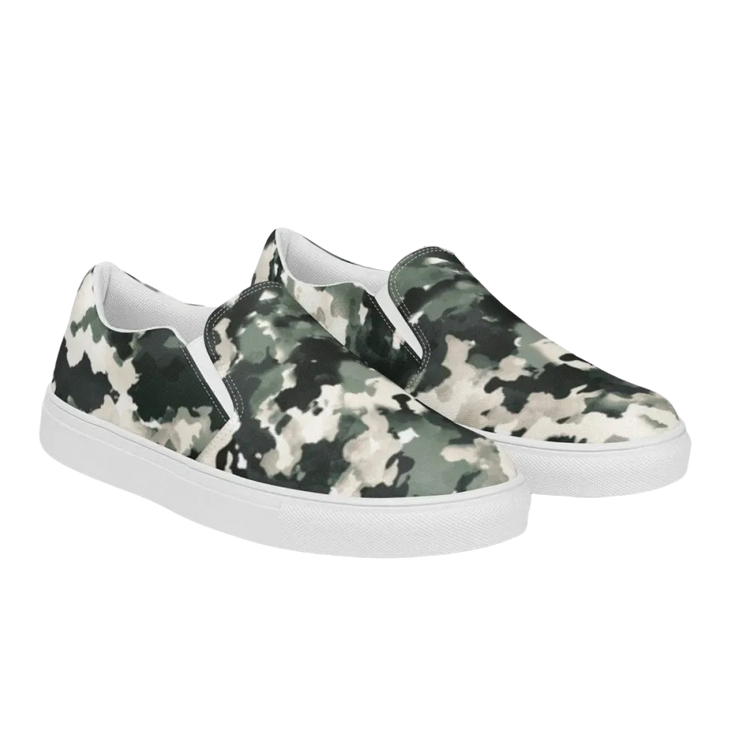 Atmungsaktive Herren und Jungen Canvas Slipper in Größe 37-47 von BUYATHOME24, bequeme Textil-Slipper auf weißem Hintergrund.