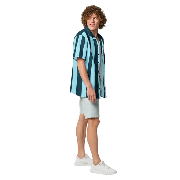 Unisex Kurzarmhemd von BUYATHOME24, blau gestreift, atmungsaktiv, in den Größen XS bis 6XL, für Herren und Damen.