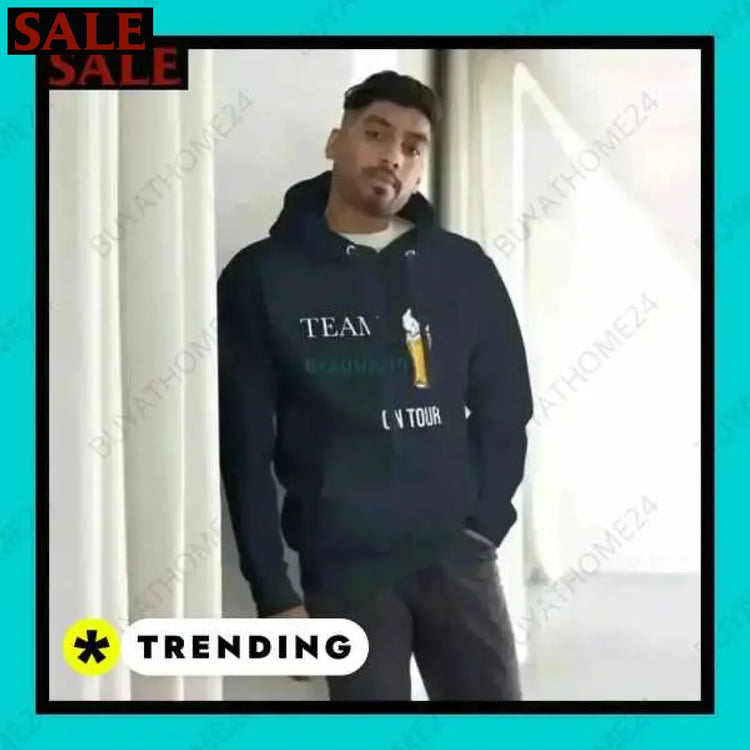 Herren Hoodie kaufen bei BuyAtHome24 I Kapuzenpullover für jede Gelegenheit Textildruck BUYATHOME24, T-Shirts BUYATHOME24, Hoodies BUYATHOME24, Hosen BUYATHOME24, Jacken BUYATHOME24, Schuhe BUYATHOME24