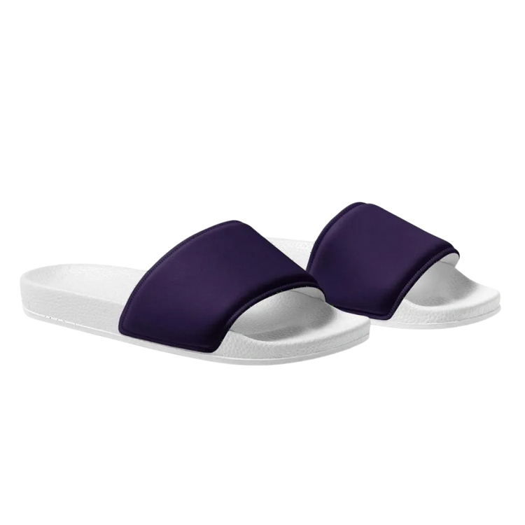 Herren Badeschlappen aus Kunstleder, gepolstert, in Größe 39-47, bequeme Slippers von BUYATHOME24 auf weißem Hintergrund