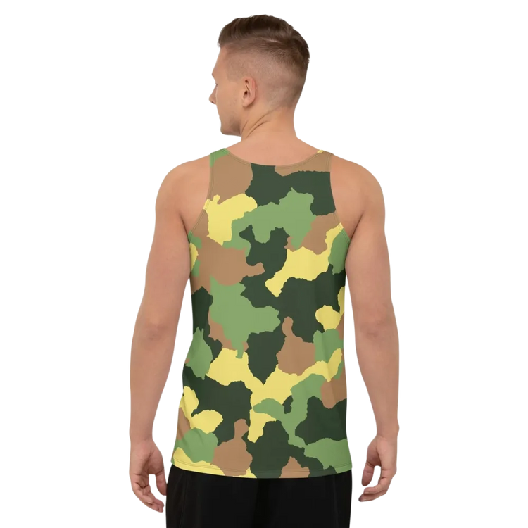 Unisex Camouflage Tanktop von BUYATHOME24, atmungsaktives Sportshirt in XS-2XL, Herren-Design, mit Tarnmuster, bequem und sportlich.