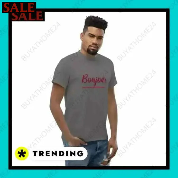 Herren T-Shirt aus Baumwolle in verschiedenen Größen für stilvollen Komfort Textildruck BUYATHOME24, T-Shirts BUYATHOME24, Hoodies BUYATHOME24, Hosen BUYATHOME24, Jacken BUYATHOME24, Schuhe BUYATHOME24
