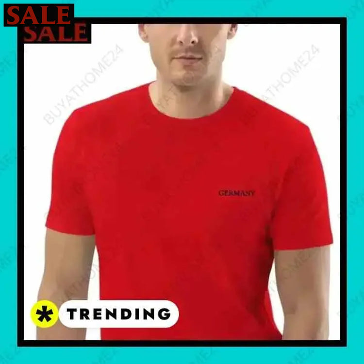 Herren T-Shirt aus Baumwolle mit stilvollem Design und passender Baseball Cap Textildruck BUYATHOME24, T-Shirts BUYATHOME24, Hoodies BUYATHOME24, Hosen BUYATHOME24, Jacken BUYATHOME24, Schuhe BUYATHOME24