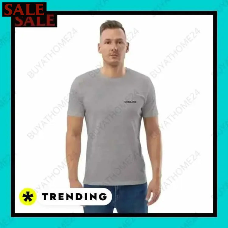Herren T-Shirt aus Baumwolle mit stilvollem Design und passender Baseball Cap Textildruck BUYATHOME24, T-Shirts BUYATHOME24, Hoodies BUYATHOME24, Hosen BUYATHOME24, Jacken BUYATHOME24, Schuhe BUYATHOME24