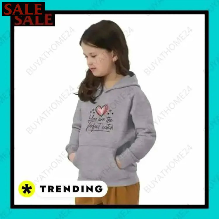 Mädchen Hoodie aus Baumwolle für 4 bis 12 Jahre bei BUYATHOME24 Textildruck BUYATHOME24, T-Shirts BUYATHOME24, Hoodies BUYATHOME24, Hosen BUYATHOME24, Jacken BUYATHOME24, Schuhe BUYATHOME24