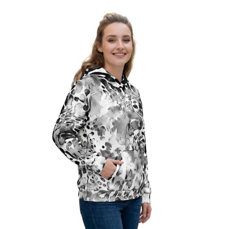 Leopard print Damen Hoodie mit Allover-Print, Unisex Kapuzenpullover in XS bis 3XL, bequem und modisch, von BUYATHOME24.