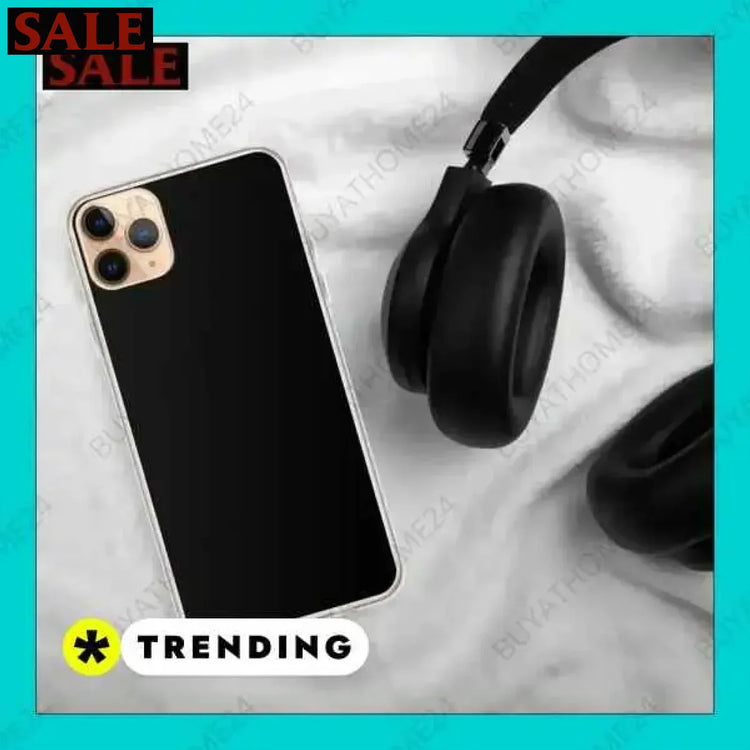 Schwarze Apple iPhone Polycarbonat Handyhülle von BUYATHOME24, schützt das Mobiltelefon mit stabilem Material, Nahaufnahme