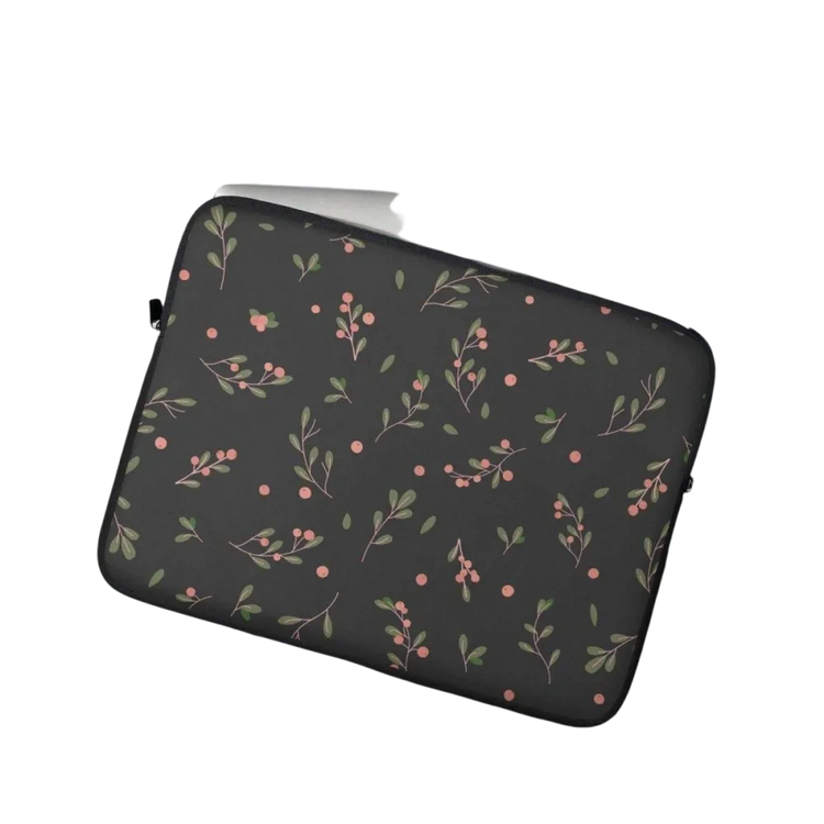 Neopren-Laptoptasche für 13 und 15 Zoll mit Kunstfell-Innenfutter, personalisierbar, von BUYATHOME24.