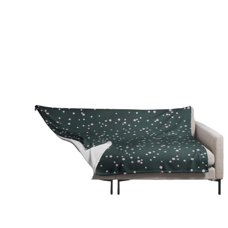 Hypoallergene Sofadecke 125x150cm aus Polyester von BUYATHOME24, bedruckbar, ideal für gemütliche Abende auf dem Sofa