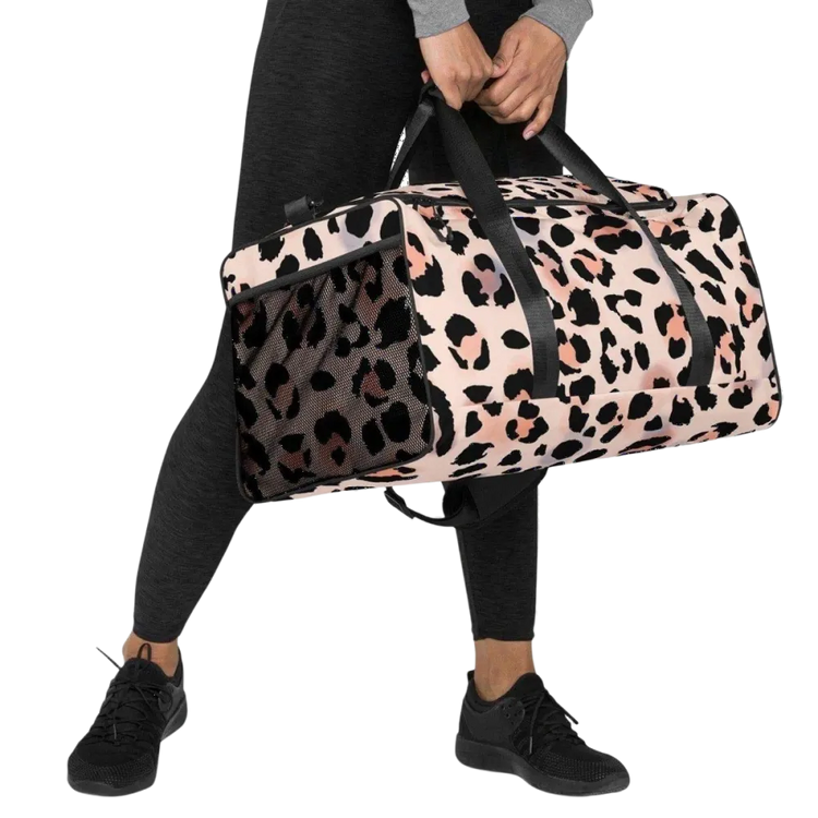 Sporttasche aus Polyester, 55x29x29 cm, von BUYATHOME24, mit Textildruck und geräumigem Hauptfach.