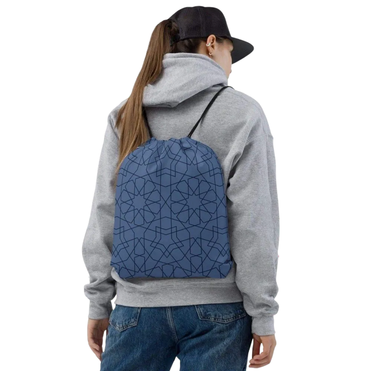 Robuster Polyester-Turnbeutel von BUYATHOME24, 38 x 43 cm, mit Textildruck, ideal für Sport und Freizeit