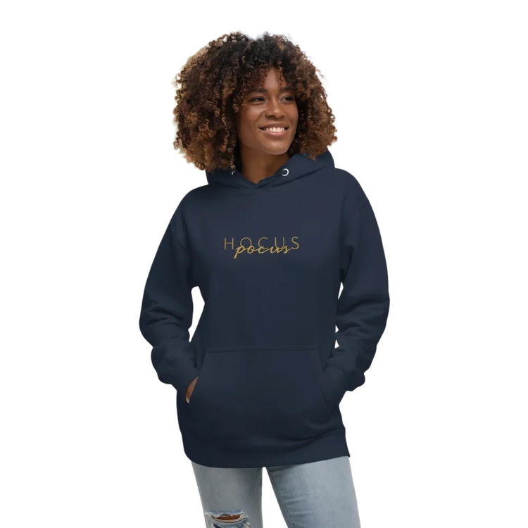 Unisex Hoodie von BUYATHOME24 mit doppelter Kapuze, in S bis 3XL, aus weichem Material, auf dem Bild in dunkler Farbe.