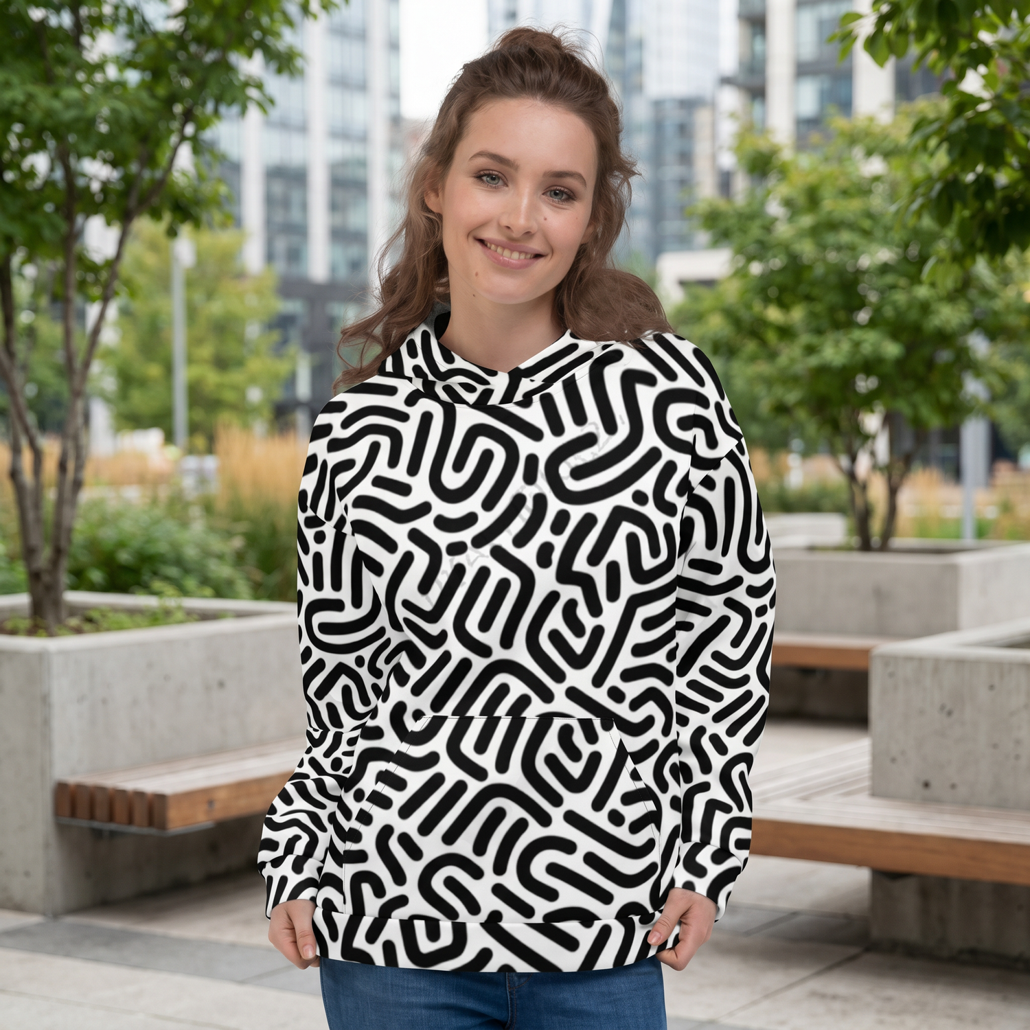 Damen Hoodie mit Rückenprint in XS-3XL, bequemer Kapuzenpullover von BUYATHOME24, weiches Material und stylisches Design.