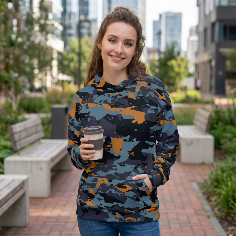 Schwarzer Camouflage Damen Hoodie mit Kapuze und Rückenprint, bequemes Hoodie in XS-3XL, von BUYATHOME24