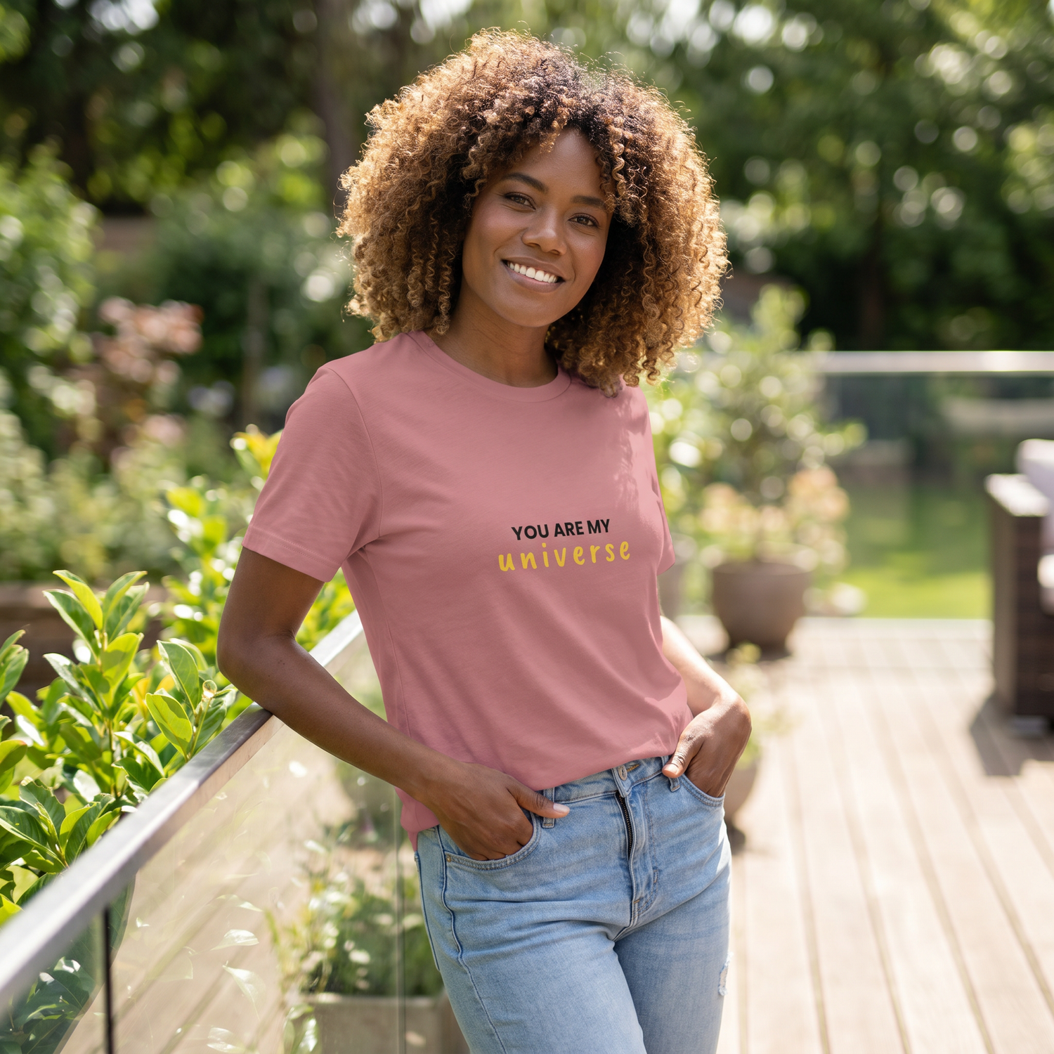 Damen Grafik T-Shirt aus 100% Baumwolle mit Rundhals, bequemes Damen T-Shirt in den Größen S-3XL, von BUYATHOME24