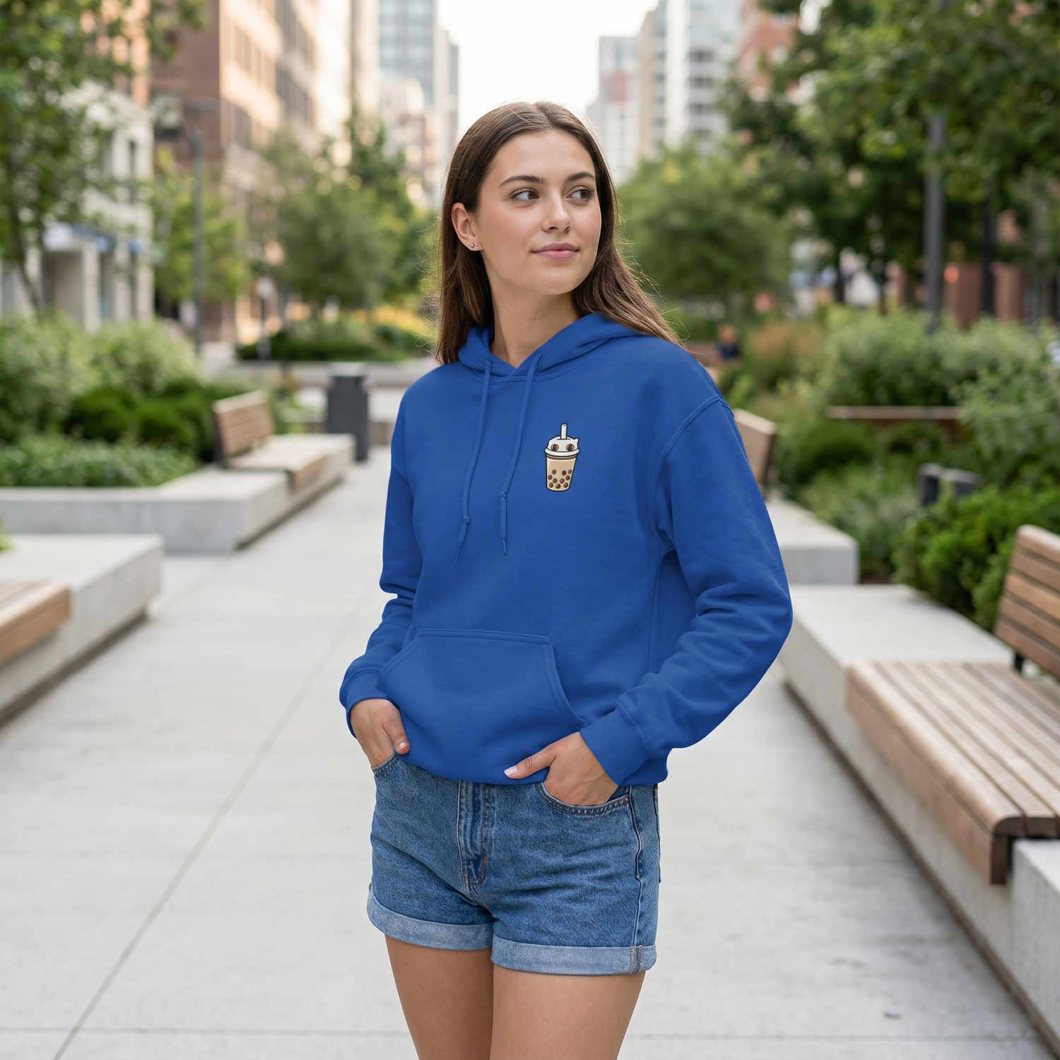 Unisex Kinder Hoodie von BUYATHOME24, personalisierbar mit Grafik, in XS bis XL, zeigt das personalisierte Design auf weichem Material.