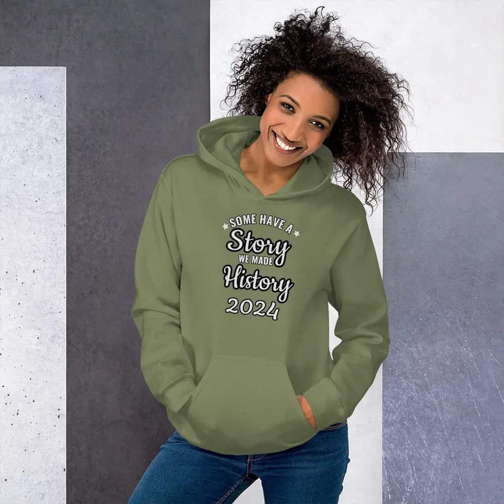 Grafik Damen Hoodie S-5XL aus Baumwolle in Militärgrün, personalisierbar, mit Hoodie und Druck, von BUYATHOME24