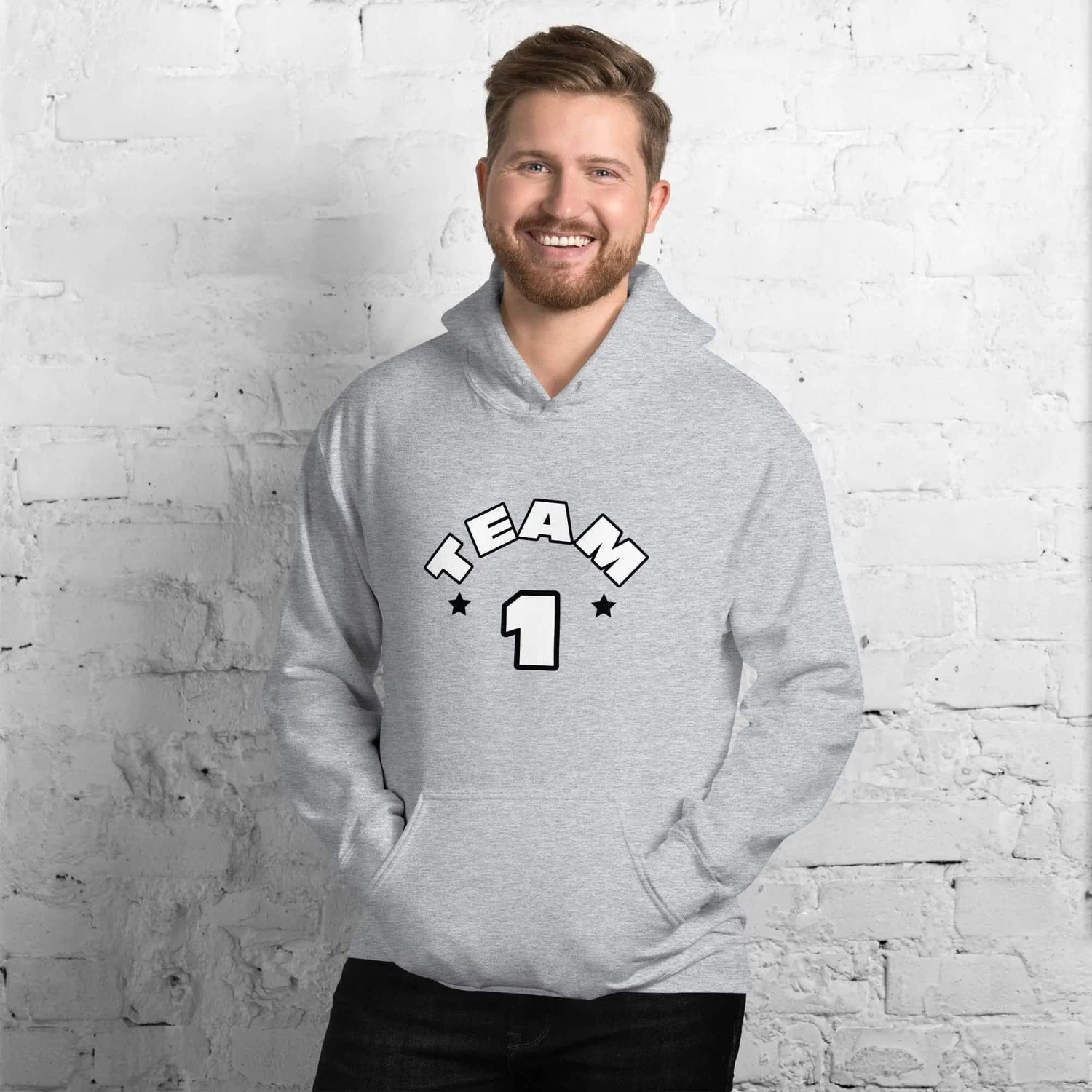 Grafik Unisex Hoodie von BUYATHOME24, Sportgrau, Baumwolle, für Herren und Damen, in S-5XL, mit Druck auf der Vorderseite