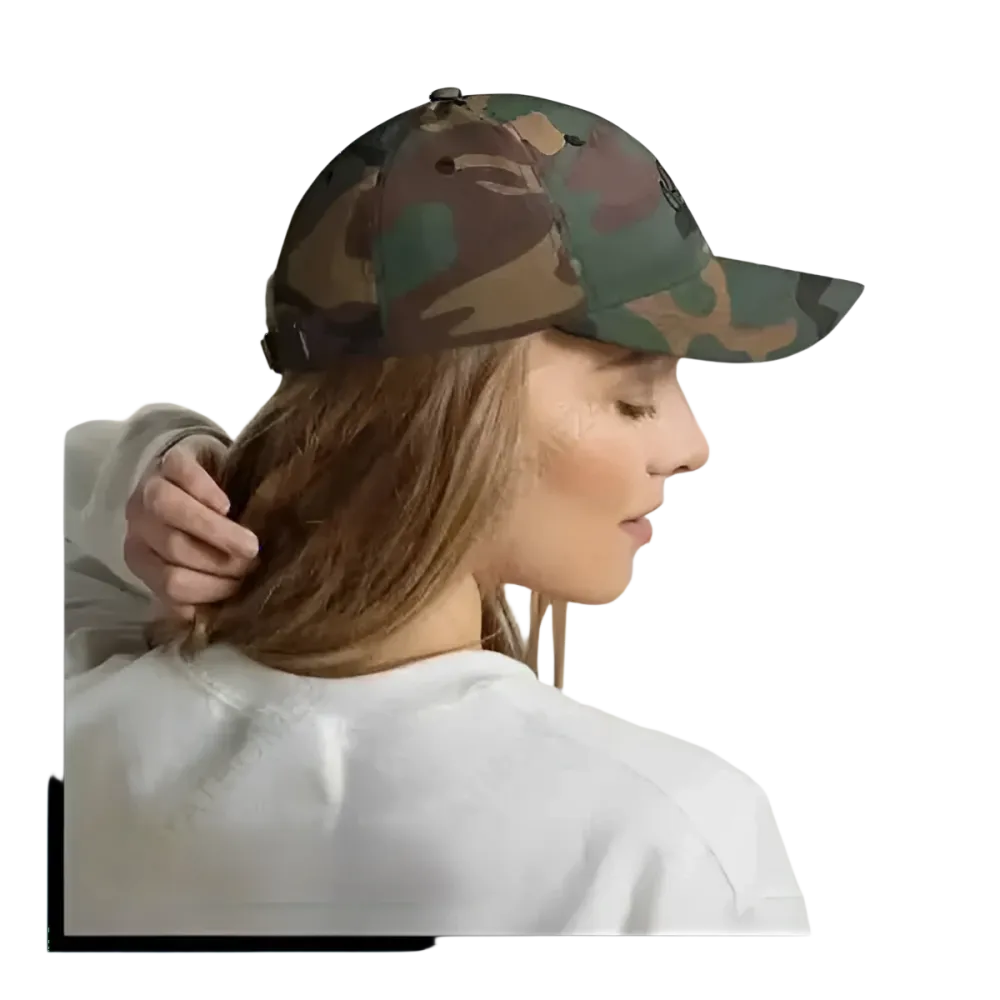 Damen Baseball Cap aus Baumwolle in grünem Camouflage, verstellbar 52-59 cm, von BUYATHOME24, sommerlich und vielseitig.