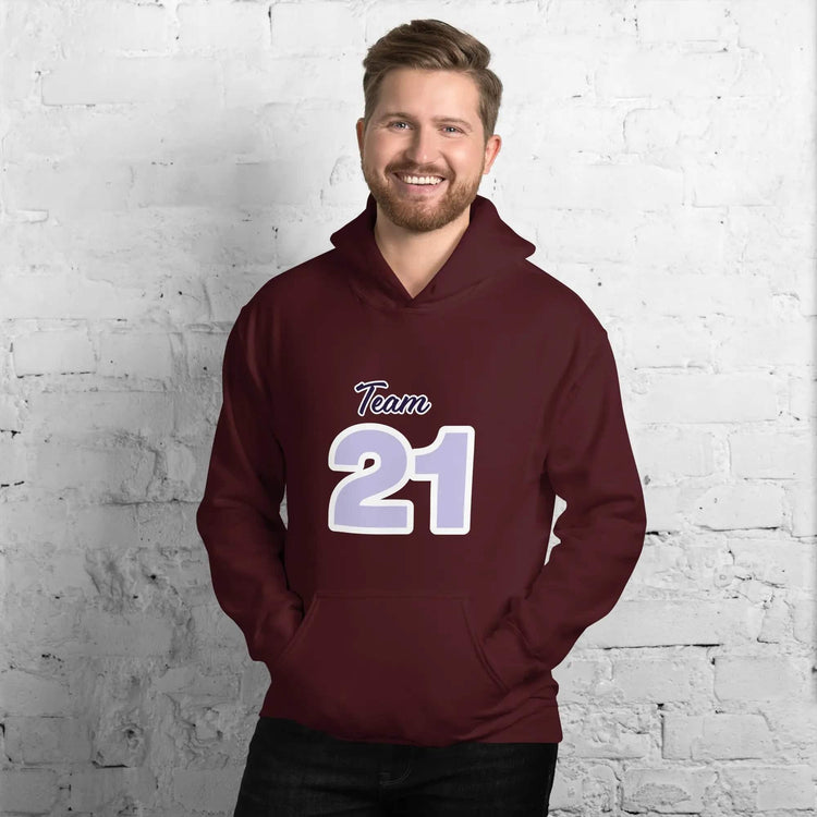 Kastanienbrauner Herren- und Damen-Hoodie von BUYATHOME24, bequemer Kapuzenpullover in S bis 5XL, mit Druck.