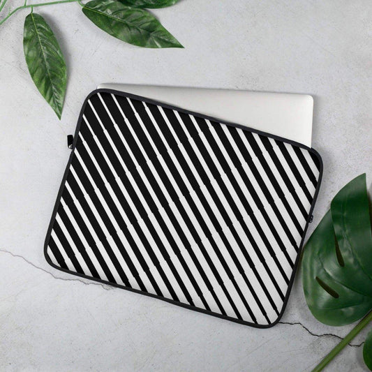 Laptoptasche aus Neopren mit Kunstfell-Innenfutter für 13 und 15 Zoll, personalisierbar, von BUYATHOME24, weiche Hülle für Notebook.