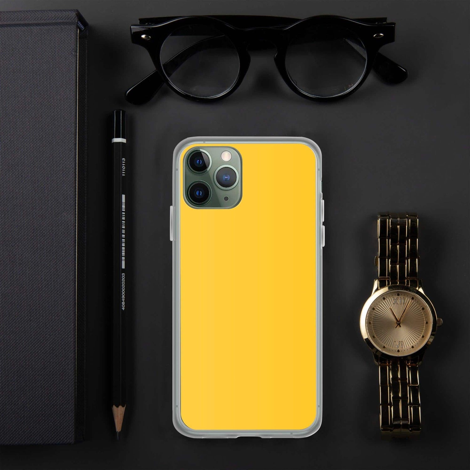 Stoßfeste Apple iPhone Hülle aus Polycarbonat und TPU, schützt das Smartphone elegant und robust.