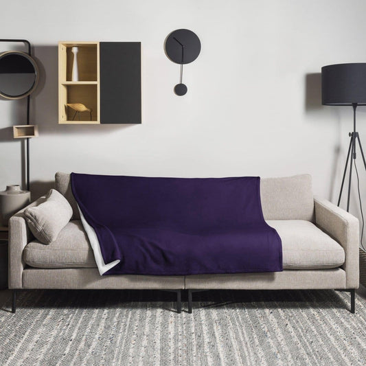 Weiche hypoallergene Sofadecke 125x150 cm von BUYATHOME24, kuscheliges Polyester, ideal für gemütliche Stunden auf dem Sofa