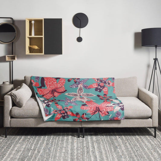 Hypoallergene Polyester-Sofadecke 125x150cm von BUYATHOME24, weiche Kuscheldecke für gemütliche Stunden, Textildruck.
